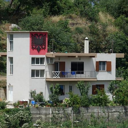 Eagle House Vila Përmet Exterior foto
